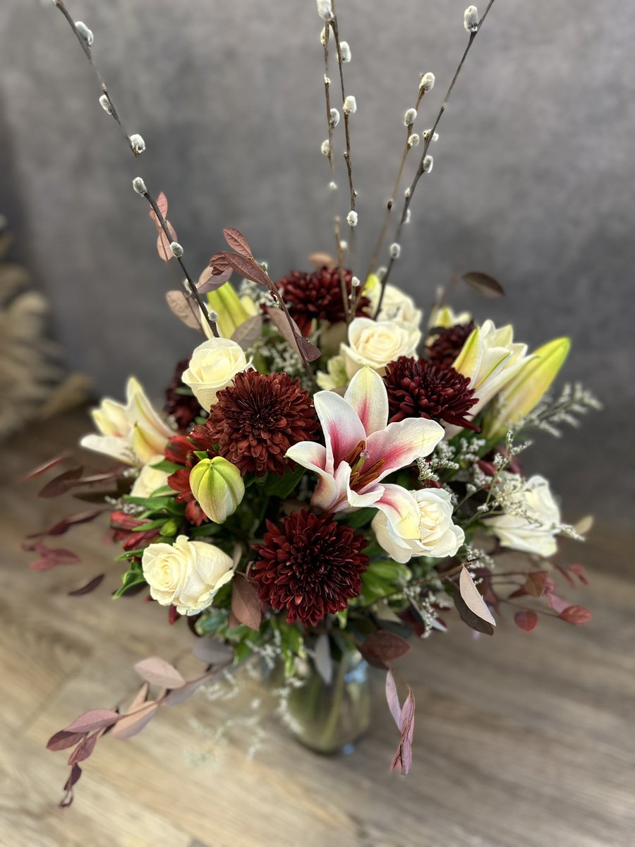 LUXEmacon's tweet photo. Blooming Girls Flower Shop 
4126 Hartley Bridge Rd. 
478.259.0612
https://t.co/pt4jNmK1In
#florist #macon #downtownmacon #design #flowers https://t.co/3GsysZ2dk9