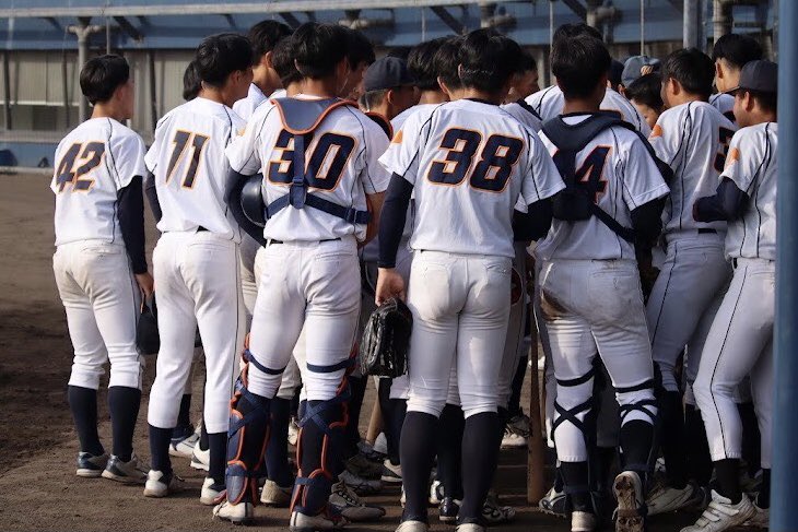 wubbc89's tweet photo. こんにちは！

本日の試合、第56回和滋二大学学長杯争奪総合定期戦(@紀三井寺公園野球場)は10時00分PB予定です。

和歌山大学と滋賀大学の意地のぶつかり合い。
和歌山大学の勝利に貢献できるよう、硬式野球部も一球入魂で戦い抜きます！

応援よろしくお願いします！ https://t.co/8Ri81rONaR