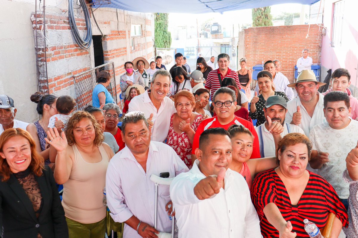 Ni el calor nos detiene, ayer pude confirmar que cada rincón de #Puebla es imparable. Gracias #GuadalupeCaleras fue un gusto saludarles.
