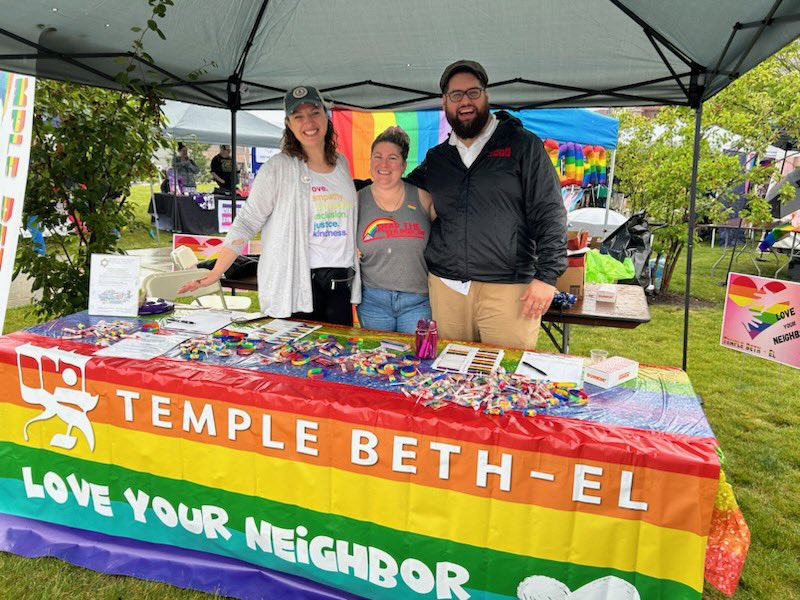 prestoneimeiser's tweet photo. Yes, I’m cold and wet and I ripped my pants but this year @TempleBethEl became the first and only Jewish organization ever to march in the @Pride_RI parade and I think that’s pretty fucking cool! https://t.co/Z6HhwA2DRT