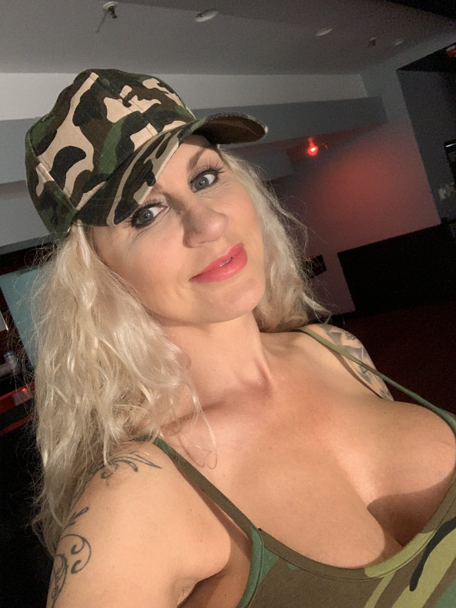 So if you want to chat and see whats new just join my OnlyFans     See tons if my personal vids —- not shot for companies     Also special discount currently in place for new and returning members …..  come let’s chat    OnlyFans.com/RyanConner69