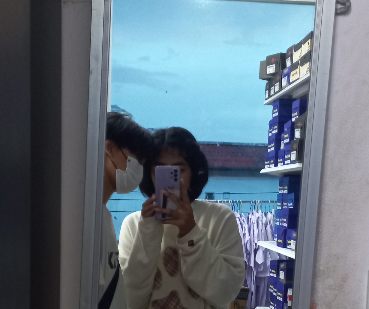 kzqph1's tweet photo. ตัวเท่ากันเฟ้วอะ https://t.co/TKRw8ranRH