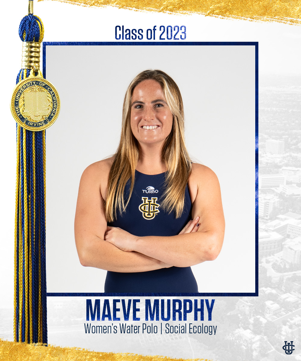 Congratulations on graduating with a degree in Social Ecology, Maeve!! 🙌

#TogetherWeZot #RipEm #MoreThanAthletes