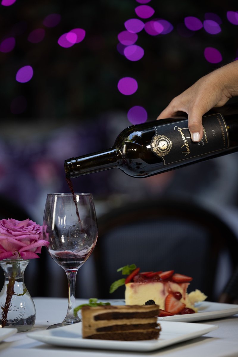 LATE NIGHT TIPSY HOUR is happening again tonight! Enjoy discounted nightcaps and dishes from 10:30pm to closing! #PumpRestaurant