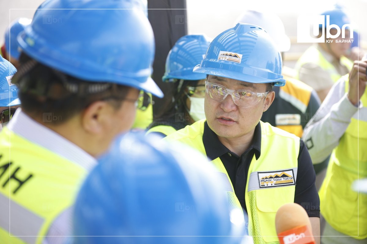 ЗГХЭГ-ын дарга Д.Амарбаясгалан “Эрдэнэс Тавантолгой“ ХК-д ажиллажээ ubn.mn/p/45990 via @ubn_mn