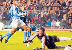 ⚫️ RACHAS NEGRAS VIGENTES DEL FUTBOL MUNDIAL 🌎

❌México 🇲🇽 no avanza a cuartos de final de un mundial desde 1986 (37 años)

❌Independiente de 🇦🇷 lleva más de 20 años sin salir campeón: 1/12/2002, último 🏆

❌San Marino 🇸🇲 lleva más de 19 años sin ganar un partido: el