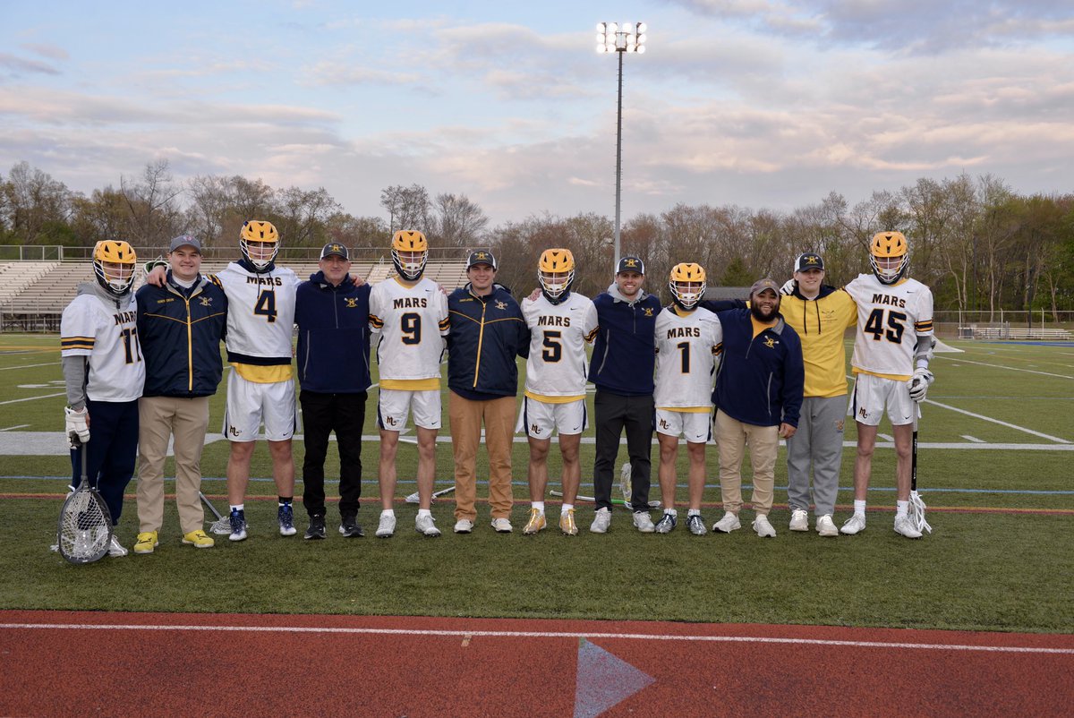 ranee36's tweet photo. A coach- they teach the game,respect the game, respect the players, expect hard work &amp;accountability, believes in their players, teach the importance of a team player. Ian, &amp; us have been fortunate enough to have that, and for this , we say thank you 💙💛 #elite @planetslax https://t.co/8kg3tpLtBh