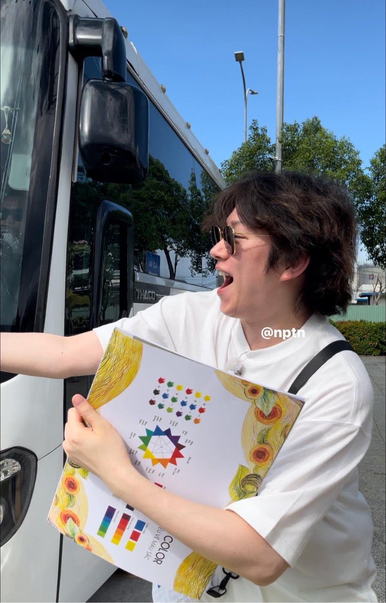 SjELF1993's tweet image. اطعمممم فان والله 😭💘💘💘💘