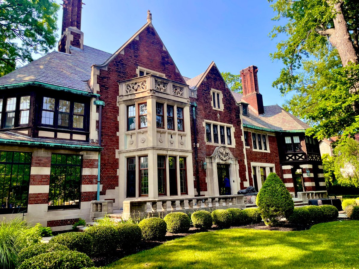 dugsong's tweet image. A very special #Juneteenth @BlckTchSaturdys at @hillharper’s with @songfoundation, Michigan Founders Fund, @venture313, @CommuneAngels 💚 ❤️ 🖤 💛