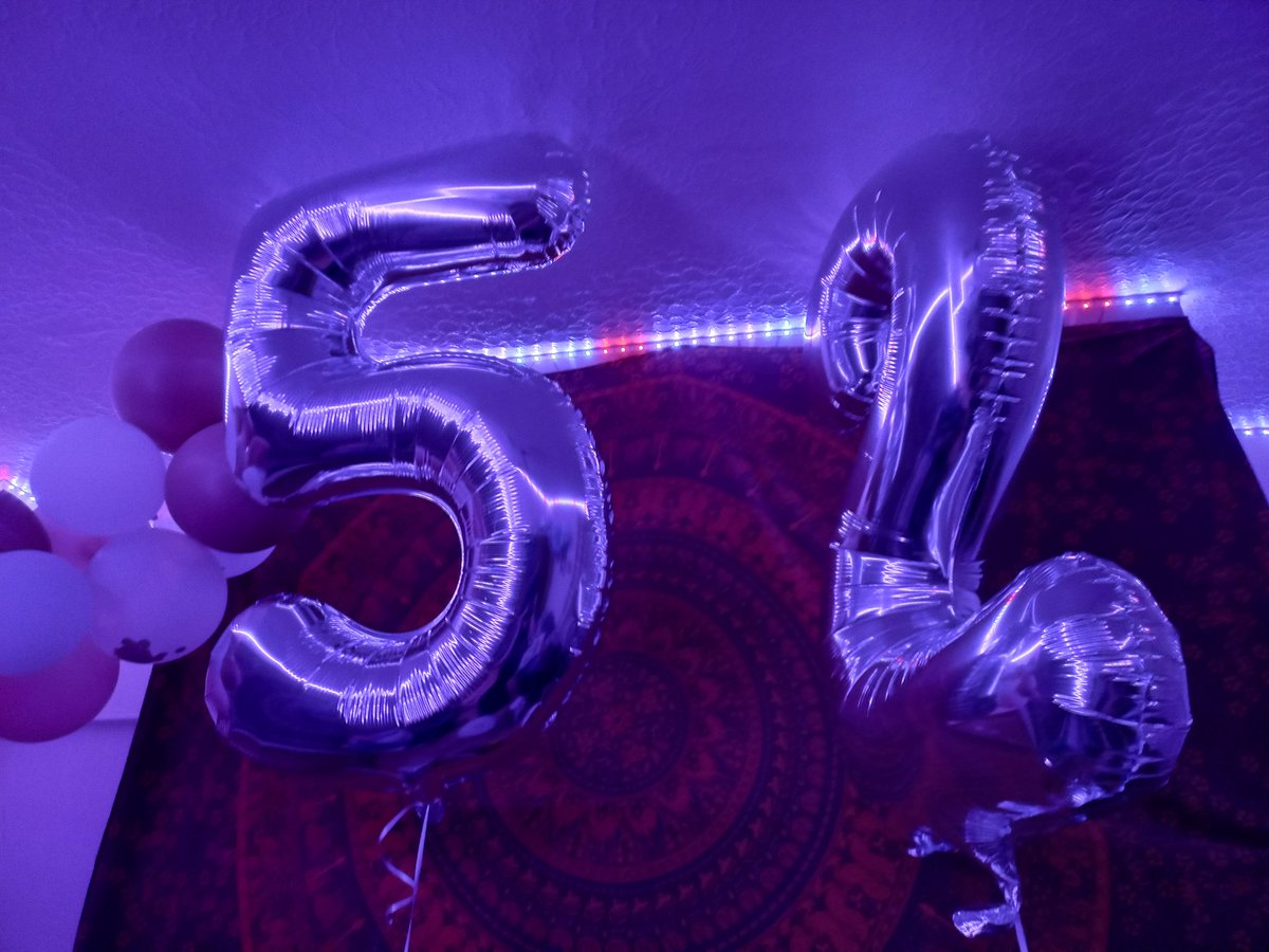 pigeonjellyfish's tweet image. at my friends 25th but we made her be 52 instead (prank)