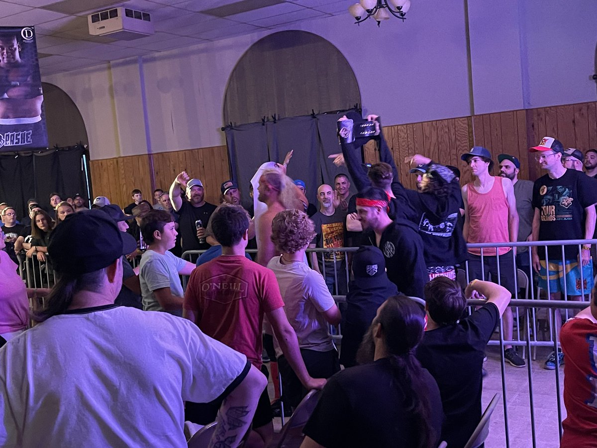DWWrestling's tweet photo. The champ is here
#DW617 https://t.co/gTCa2RCbZs