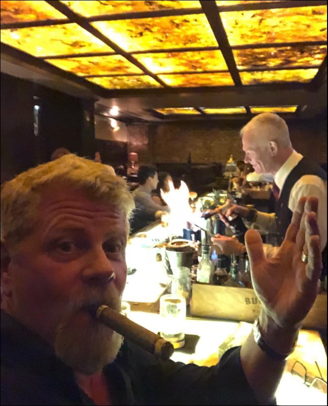 @Cudlitz If you are visiting one of your awesome Red Phone Booth locations tonight, Drink one for me, @rpbbuckhead @rpbatlanta @rpbnashville @RPBGrandscape ⭐⭐⭐⭐⭐
#GreatCigars
    #Greatwhiskey
        #GreatFood
           #Awesome5StarService