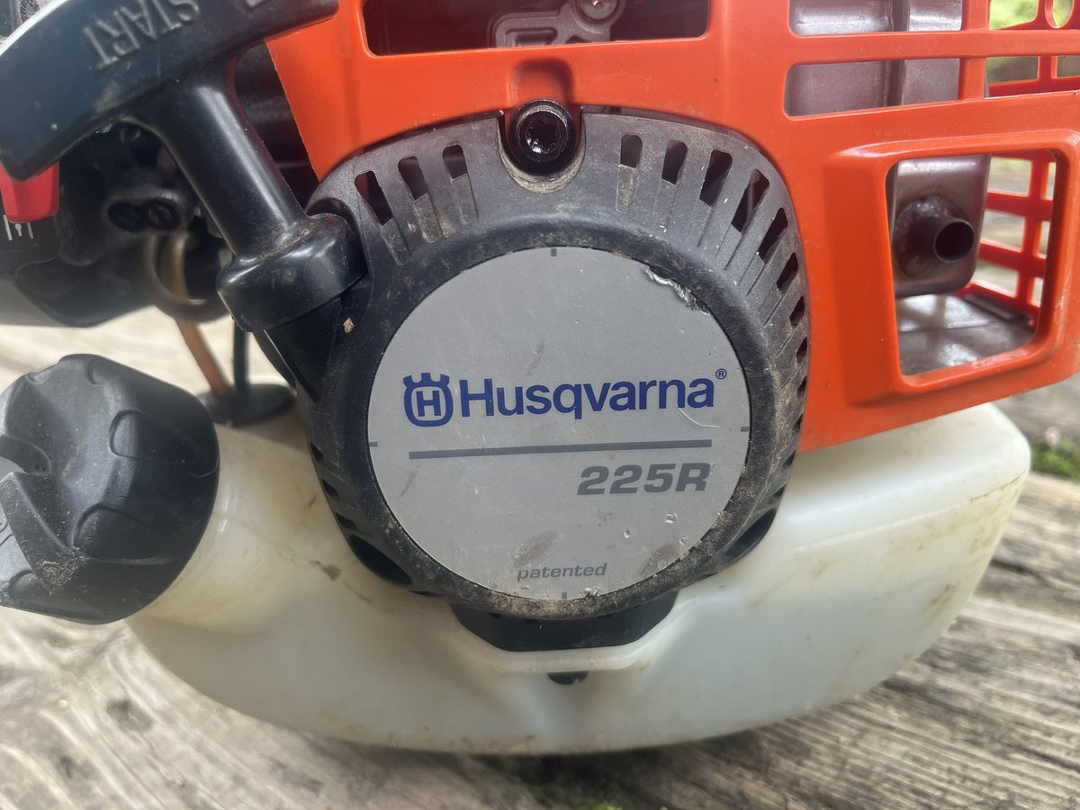 ホンダ（カブ）から、Husqvarnaにチェンジ😆！