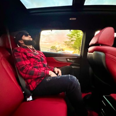 FlippingPA's tweet photo. #NewProfilePic https://t.co/4eM9Cg5fxg