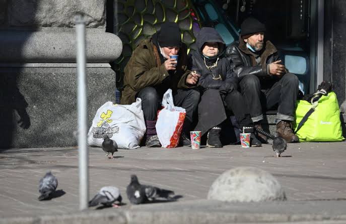 The war have made us lose our homes, love once and the innocent children lose their parents. 
Support us to get shelter and food for the kids. 
God bless you as you generously tip us.