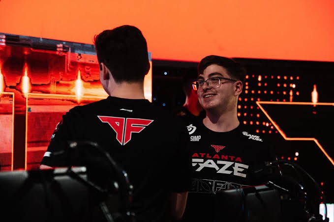 intelCDL's tweet photo. Simp and aBeZy Champs history as a duo:

— Black Ops 4: FIRST 
— Modern Warfare: SECOND 
— Cold War: FIRST
— Vanguard: SECOND
— Modern Warfare II: THIRD

Cellium was also present for the last four. https://t.co/Dj0ldCEuF7