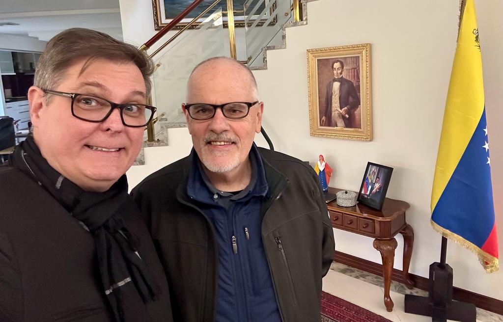 Karen on Twitter "RT timand2037 From Australia here with Venezuela's Ambassador Daniel