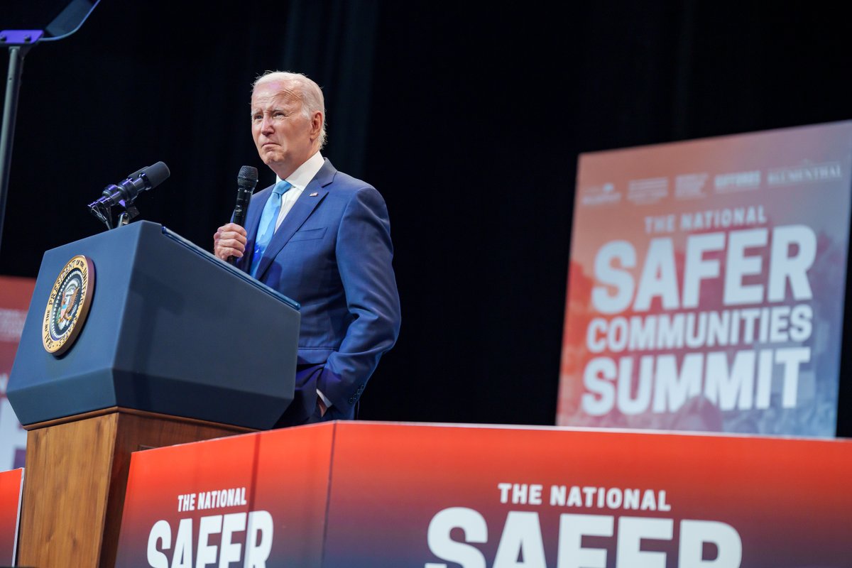 WhiteHouse46's tweet photo. President Biden is using every tool at his disposal to strengthen gun safety.

Now, it’s time for Congress to act – and ban assault weapons, require background checks on all gun sales, require safe storage of guns, and eliminate gun manufacturers’ immunity from liability. https://t.co/mJR8jSuuKB