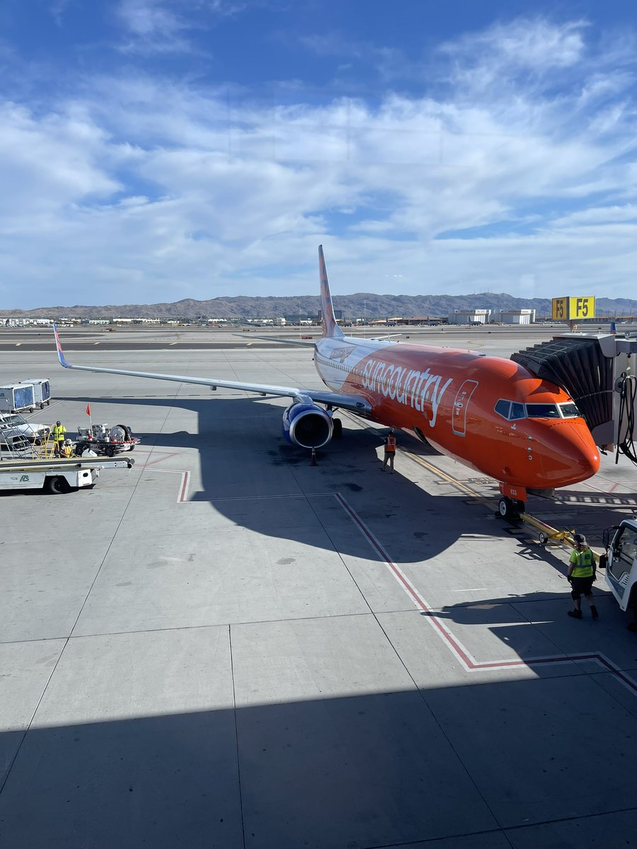 RobertsWesley_'s tweet photo. @SunCountryAir 

📍 Phoenix Sky Harbor Airport (Phoenix, AZ)

#suncountry #airport #travel #phoenix #arizona https://t.co/EXjFftP1Ty