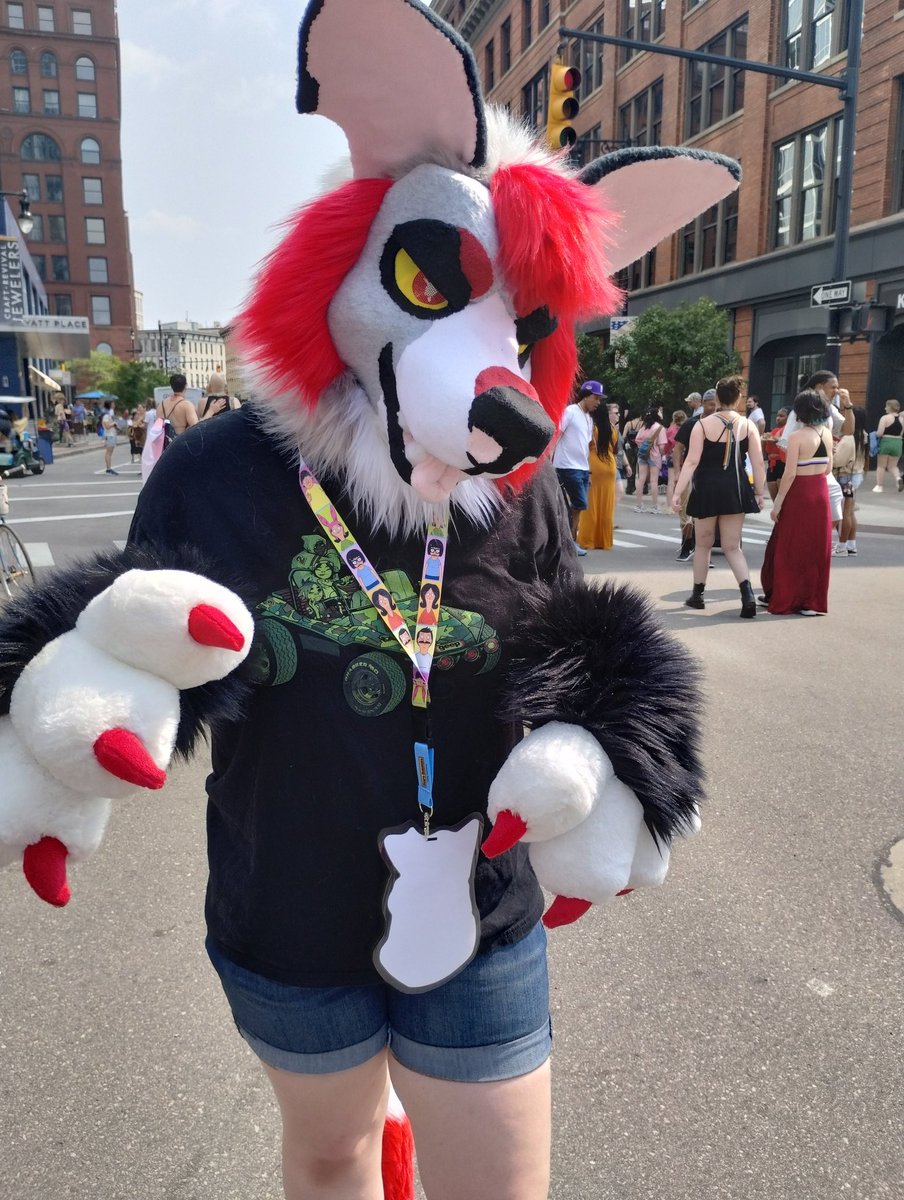 StarryHuskyWolf's tweet photo. https://t.co/yK1oFhoz8i