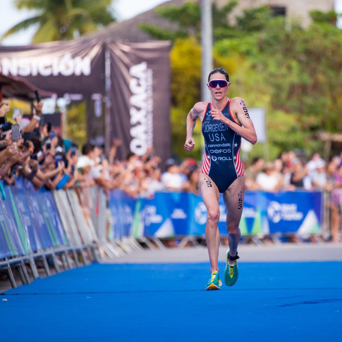 Shining in SILVER 🥈 <a href="/gwenjorgensen/">Gwen Jorgensen</a> takes the podium at the 2023 #HuatucloWC!