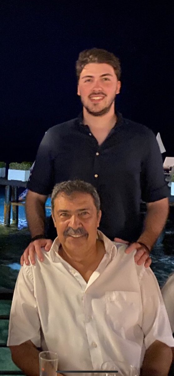 Canım babamın ve bütün babaların Babalar Günü kutlu olsun. Bizlere kattığınız her şey için çok teşekkür ederiz. Sizleri çok seviyoruz. 🙏🏻❤️