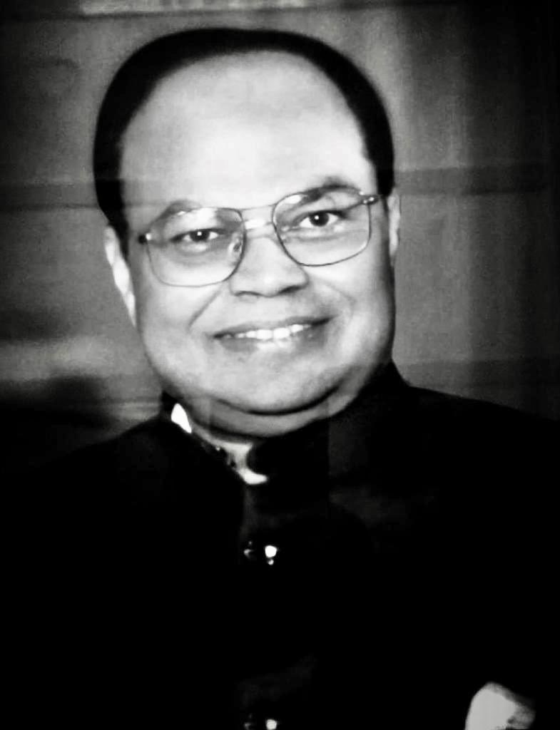 उत्तर प्रदेश के पूर्व मुख्य सचिव श्री अखंड प्रताप सिंह जी का निधन, अत्यंत दुःखद।

ईश्वर उनकी आत्मा को शांति दें।

शोक संतप्त परिजनों के प्रति गहरी संवेदनाएं।

भावभीनी श्रद्धांजलि !