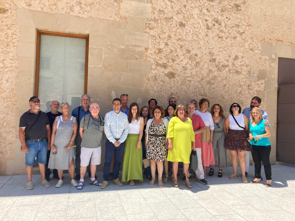 Les regidores de MÉS prenen possessió com a membres del consistori i sumen els seus 4 vots a favor del candidat del PSIB-PSOE, Martí March, que assumeix la batlia amb els 10 vots progressistes. 

A partir d’ara continuarem treballant per un govern amb una majoria progressista.