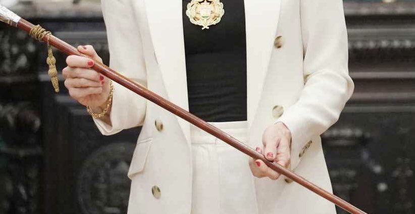 Por si alguien se confunde:
AyuntamientosPSOE con Bildu= 0
Ayuntamientos PP con Vox=140
Las cifras lo dicen todo