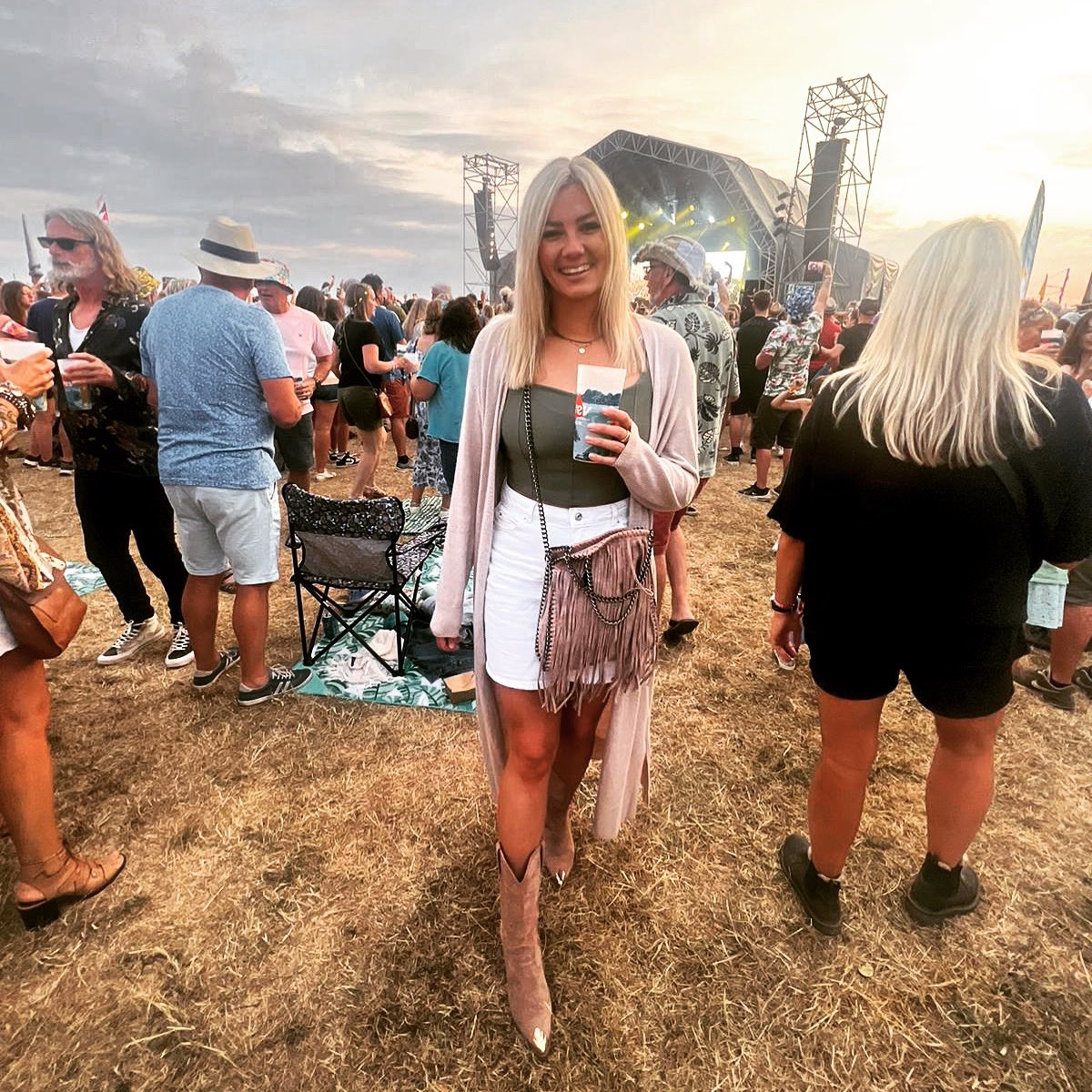 faye1414's tweet photo. @Oceanfest https://t.co/5qp6zyAmDI