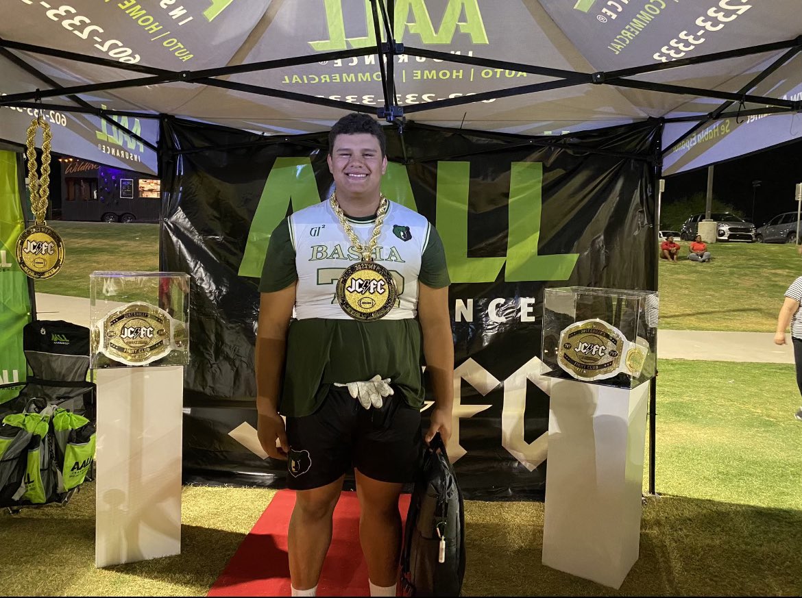 Congratulations to <a href="/SmGarcia00/">Samuel Garcia</a> for earning <a href="/JUSTCHILLY/">Just Chilly</a> Line MVP!! Awesome job kid!! 👊🐻💪<a href="/BashaAthletics/">Basha HS Athletics</a> <a href="/bashabearnation/">Basha Bear Nation</a> <a href="/MarquesReischl/">Marques Reischl</a>