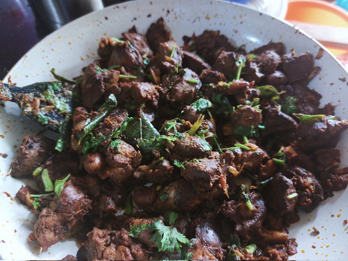 coldkappishake's tweet photo. @_junkie_monkie_ Innathe special Chicken Liver fry 🥰👍🏼 https://t.co/mG5sEfM1uC