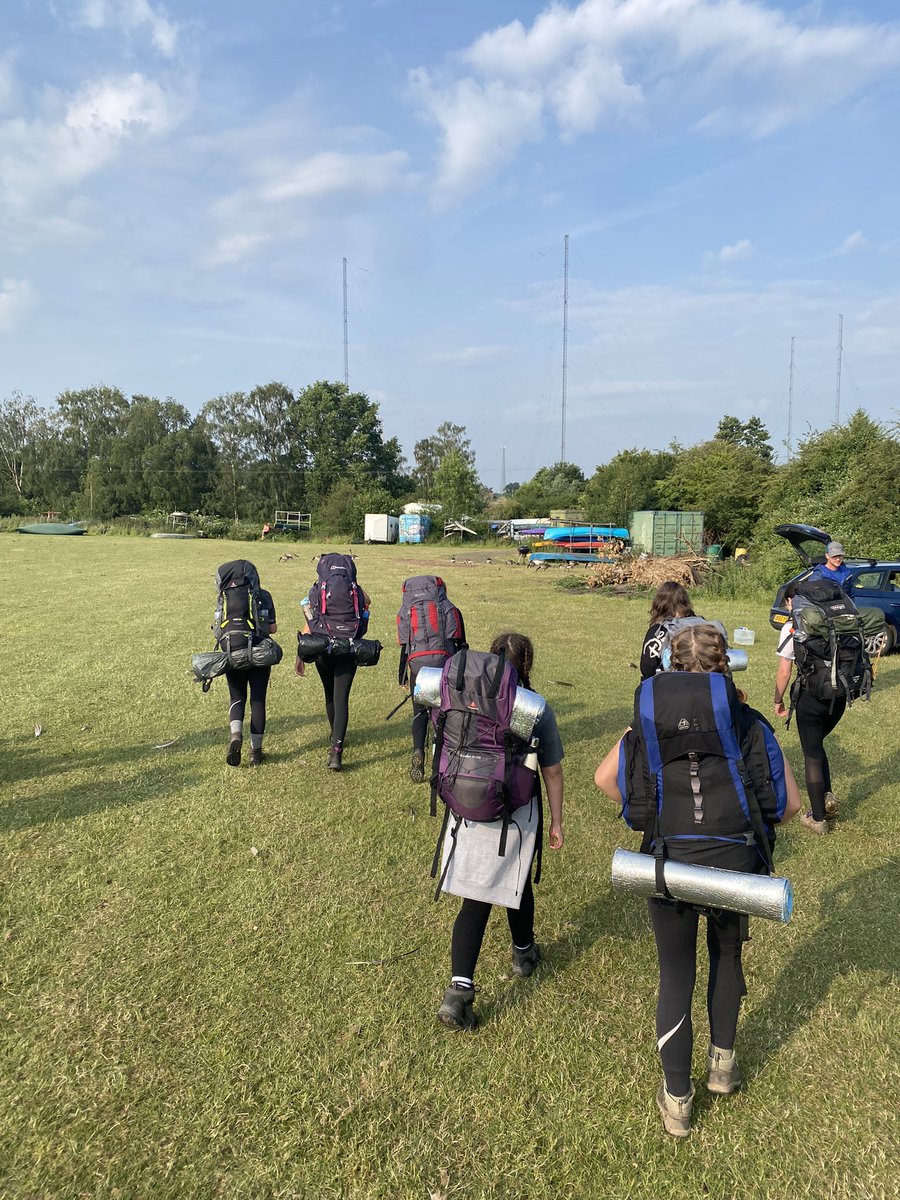 Another beautiful morning in Worcestershire. We have some bleary-eyed campers but they are all up and have started their journey. The aim is to avoid the rains forecast this afternoon so the ETA’s will be posted later on.