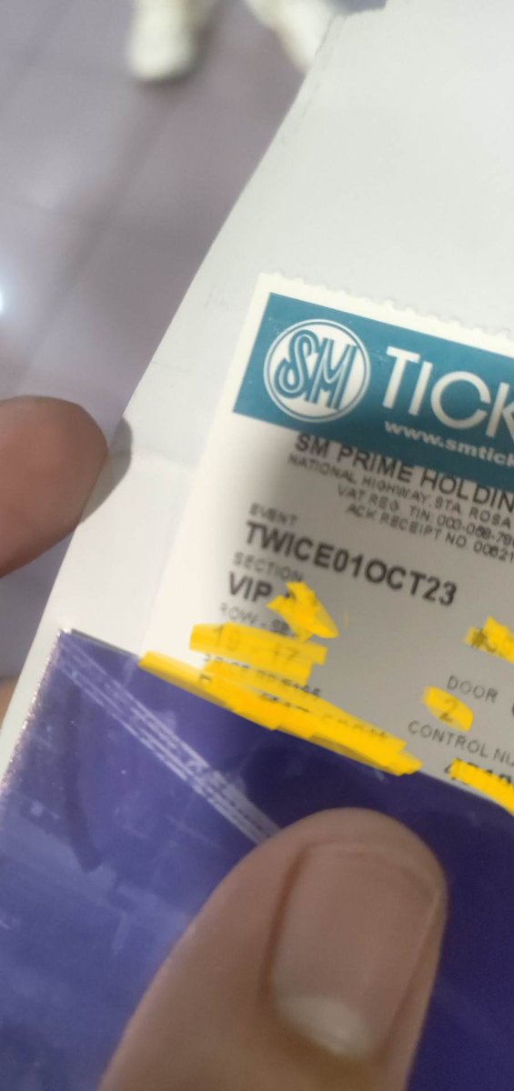 LINED UP AT 3PM.
3RD IN LINE.
1 REFRESH.

✨AND IT WAS DONE.✨

My first concert will officially be Day 2 of #TWICEINBULACAN !!!!
#READYTOBE_IN_BULACAN