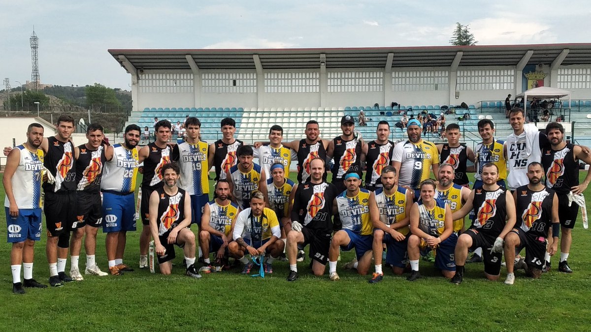 🏆🇪🇸🏈 #FlagFootball

No pudo ser...

Semifinales de la #SpanishFlagBowl2023:

ADOpen 14-19 <a href="/bcnpagesos/">BARCELONA PAGESOS</a>

Ahora toca luchas por el 3°pos.

<a href="/imd_lpgc/">IMD LPGC</a> <a href="/FEFA_Spain/">FEFA</a>