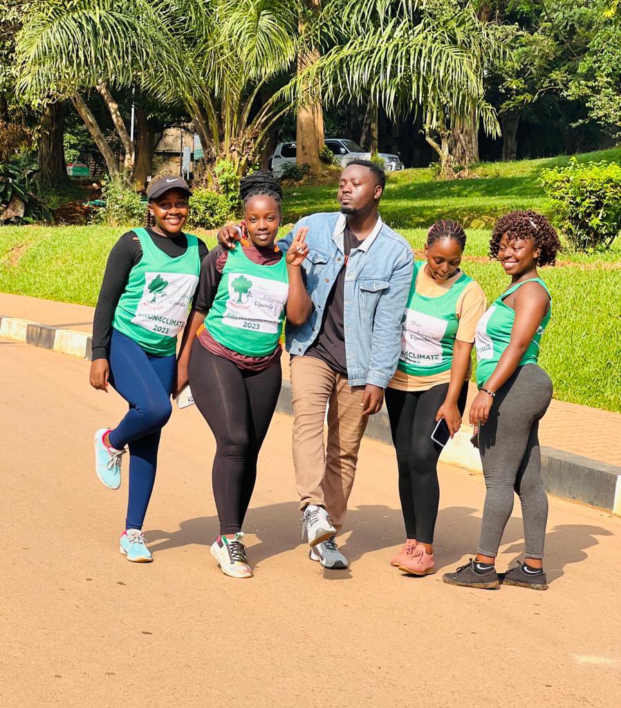 Yep😇, your favorite influencers did show up for the #Run4Climate campaign. Let me go and look for them among the winners🌚😂. 

#Run4Climate
#AdoptATree