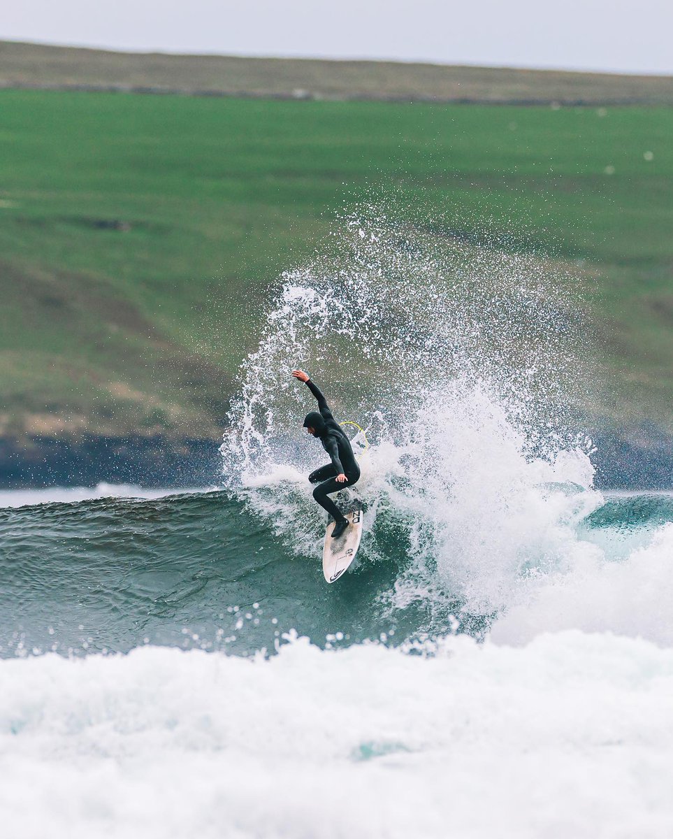 🏄Fancy catching some waves on the North Coast 500? 

Check out our guide for everything you need to know about surfing on the #NC500!
🔗ow.ly/vbMw50OIQwZ

Surfs up! 🤙

📍Thurso East
📸ow.ly/6kZj50OIQwY