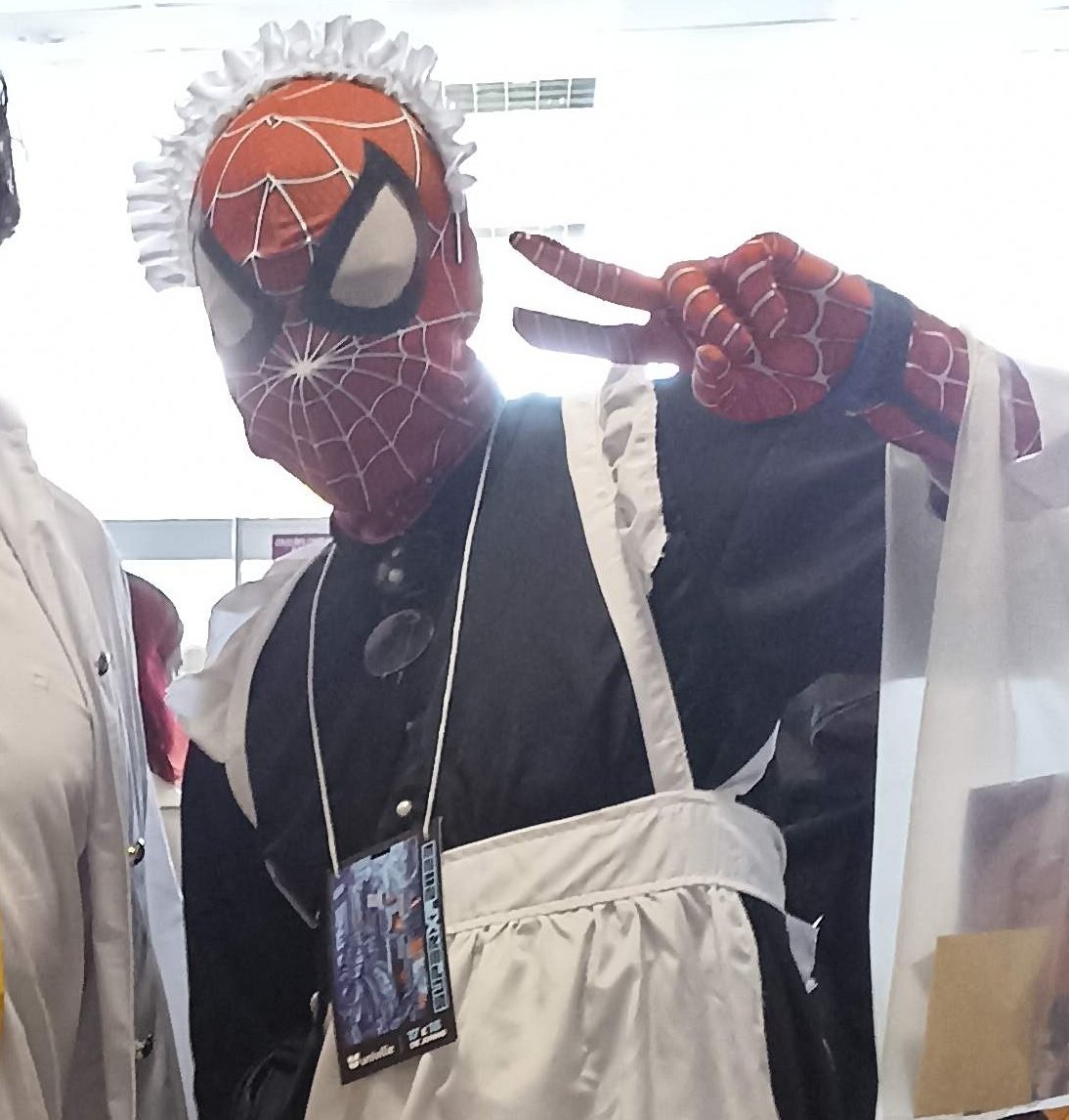 lemicheliz's tweet photo. quem foi na superxp e tirou foto com o miranha doméstica (spidermaid) favor mandar aqui (soy yo)
#superxp @superXP_oficial https://t.co/LGbmxxP94W