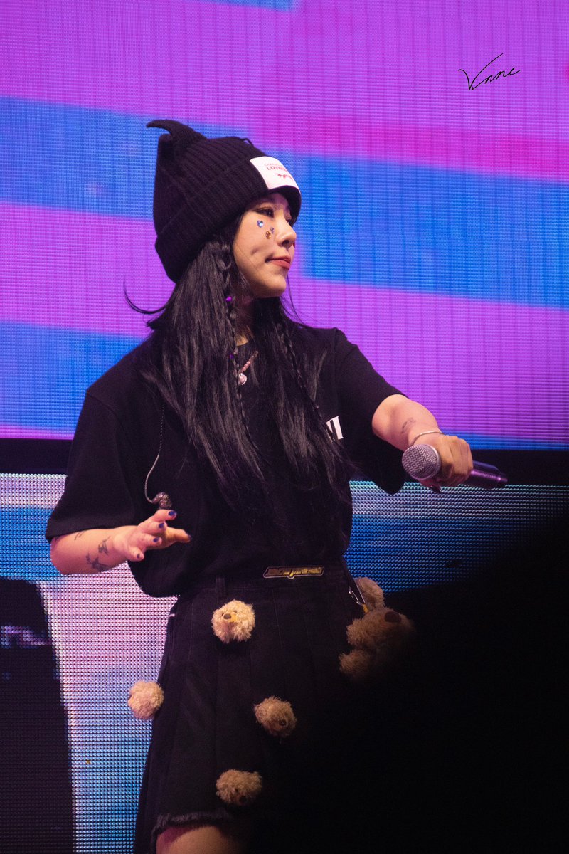 vane_417's tweet photo. 😍🥰😚😌😌😊😇🙂🥰🤣😌☺️😗🥰🥰🥰😋😌😉☺️😗😚😋🥺🥺😩😫😩🥺🫢🫢🤭🫣🫢🫡🫶🏻👍🏻👍🏻🫶🏻

#WHEEIN #휘인 
#MAMAMOO #마마무
#MYCON_ENCORE https://t.co/CvQD4n4Qp8