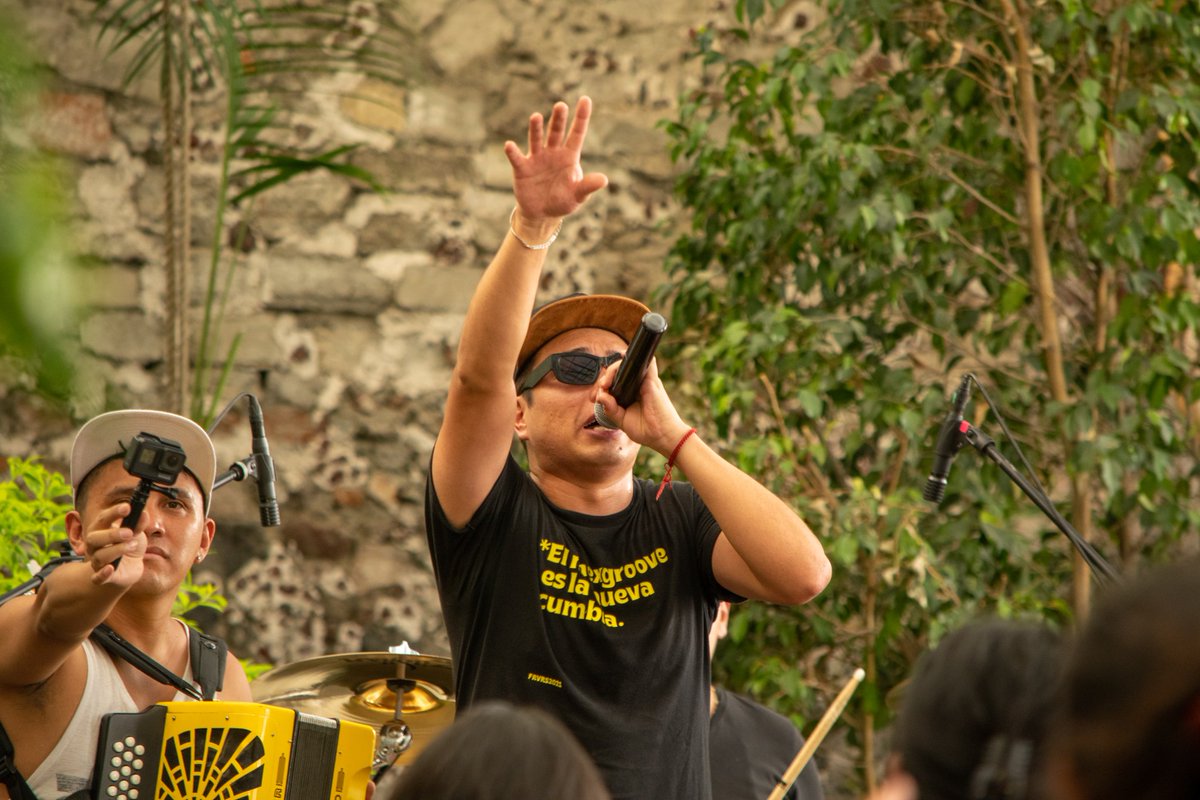CoberMultiMX's tweet photo. El día de hoy se presentó el grupo @toromatamusica en el festival "fiesta de la música" en Belizario Domínguez 22, en @RadioIPNOficial, amenizando la tarde y cerrando las actividades de dicho festival.

#Toromata #festivaldelamusica #RADIOIPN https://t.co/4T4r4I6z0n