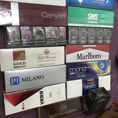 sinsap_pare's tweet photo. #NewProfilePic https://t.co/0plbip6TgU