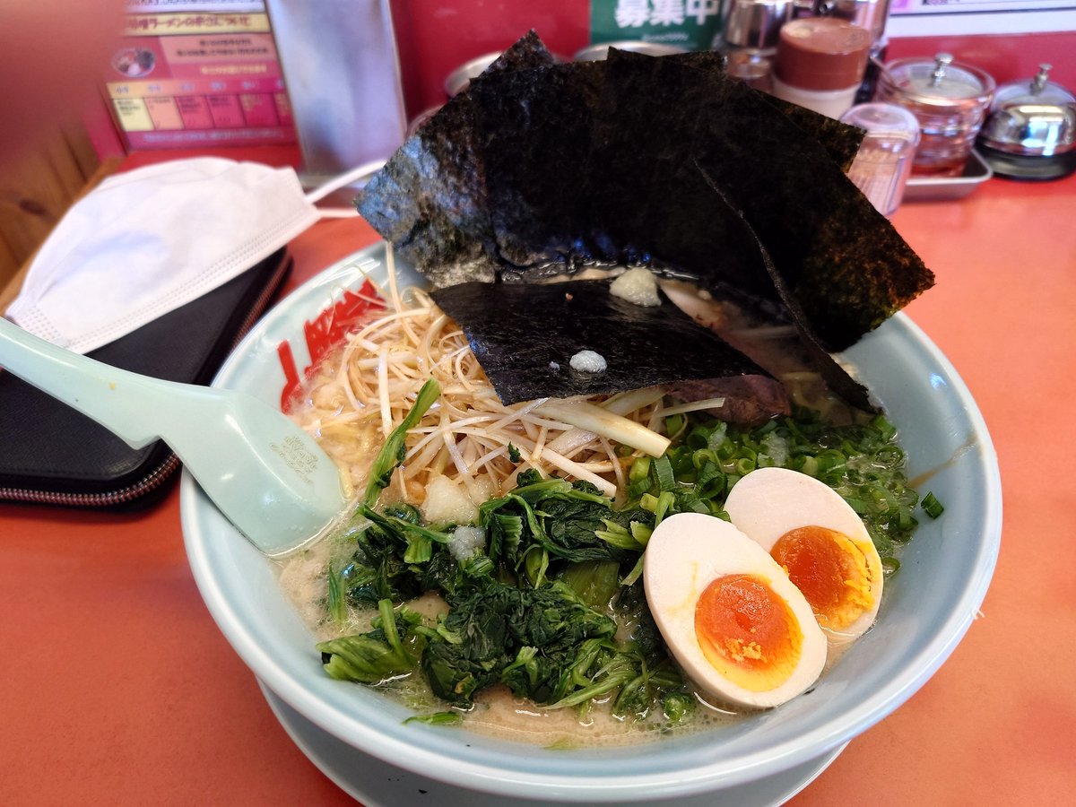 hiossanG's tweet photo. 2日連続昼ラーメン😊
うんんんまい👍
ご馳走様でした🙏 https://t.co/aqyFy3itvP