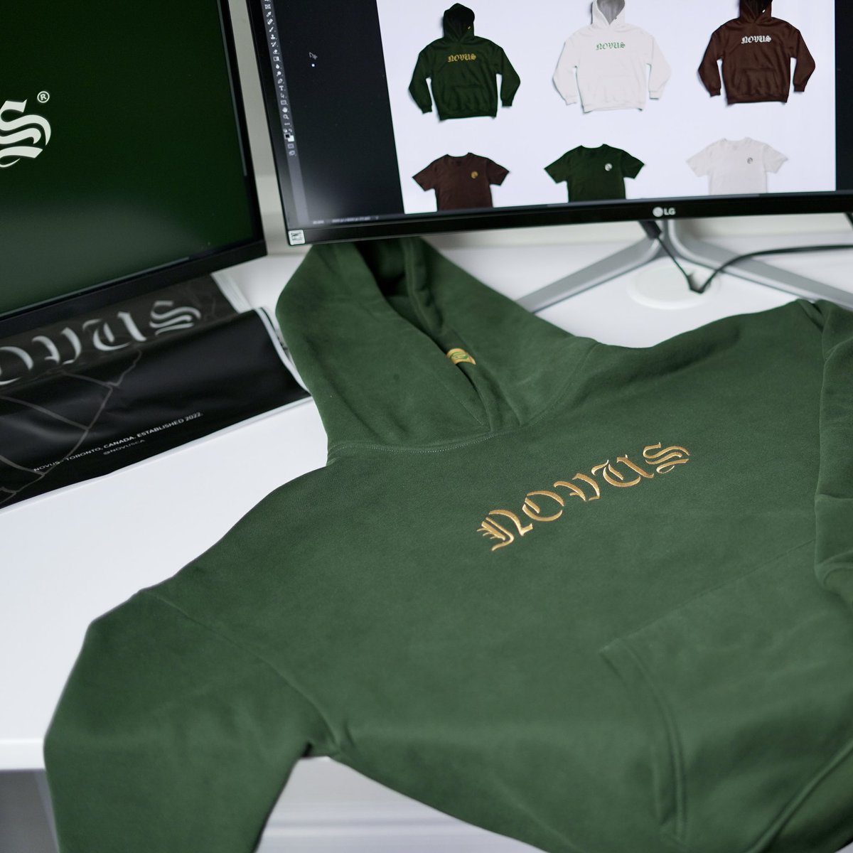 novus_ca's tweet photo. #NOVUS #THENEWERA #COLLECTION001 https://t.co/xMTCpt9hMJ
