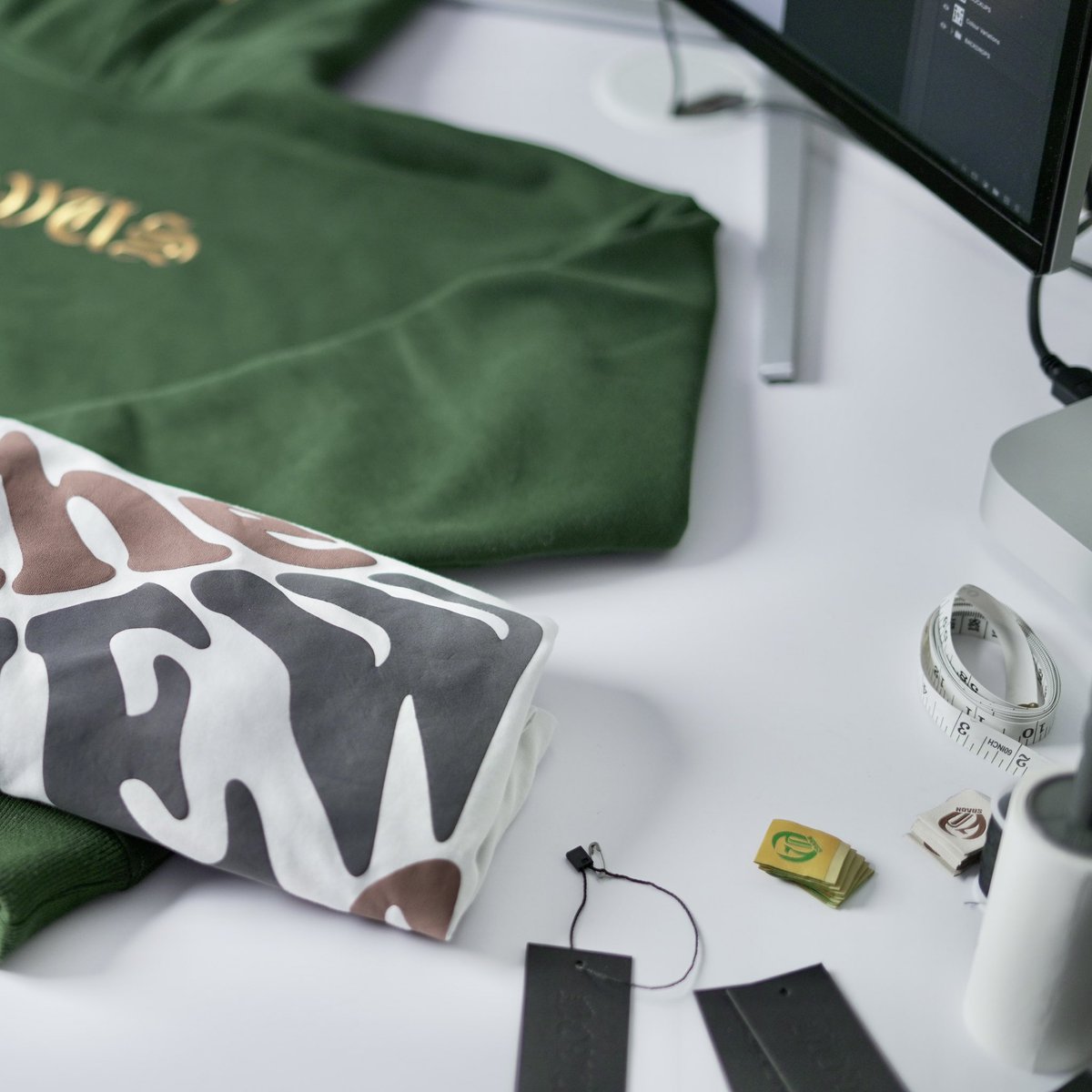 novus_ca's tweet photo. #NOVUS #THENEWERA #COLLECTION001 https://t.co/xMTCpt9hMJ