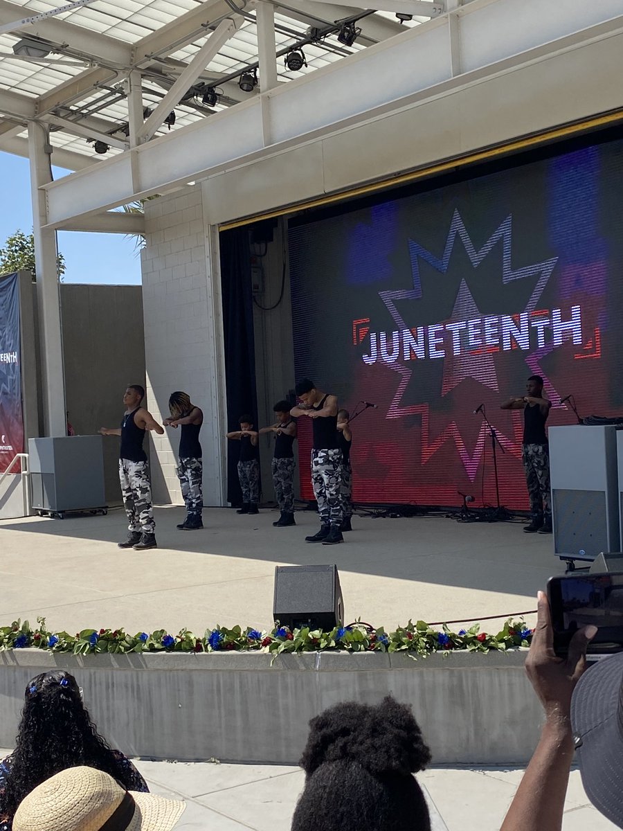 Y’all. The little ones were the cutest dancers ever. I couldn’t stop smiling! Such great talent of all ages. Thank you @CityofMoVal for celebrating #Juneteenth2023