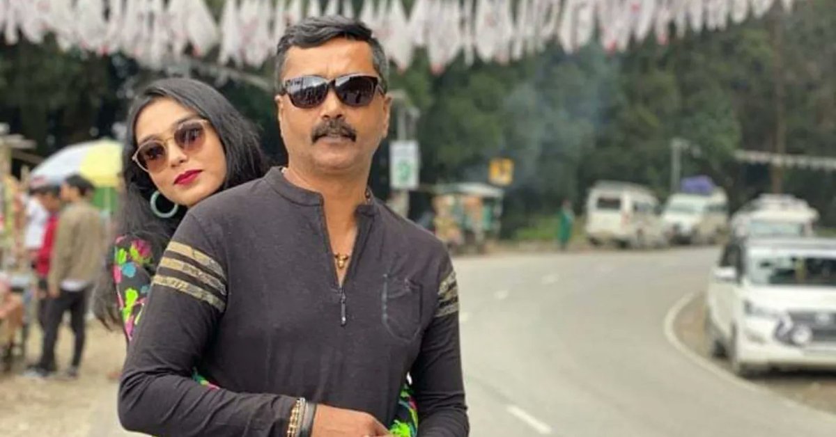 DebjitGhosh04's tweet photo. Gifts are special 🎁, but when it comes as a surprise from your daughter on #FathersDay to start your day, it makes your day even more special. For her, everyday is a Father's Day. May all father-daughter relationships be as beautiful as this. Thank you mum ❣️🎁

#FathersDay https://t.co/5hLwKH0Pzx