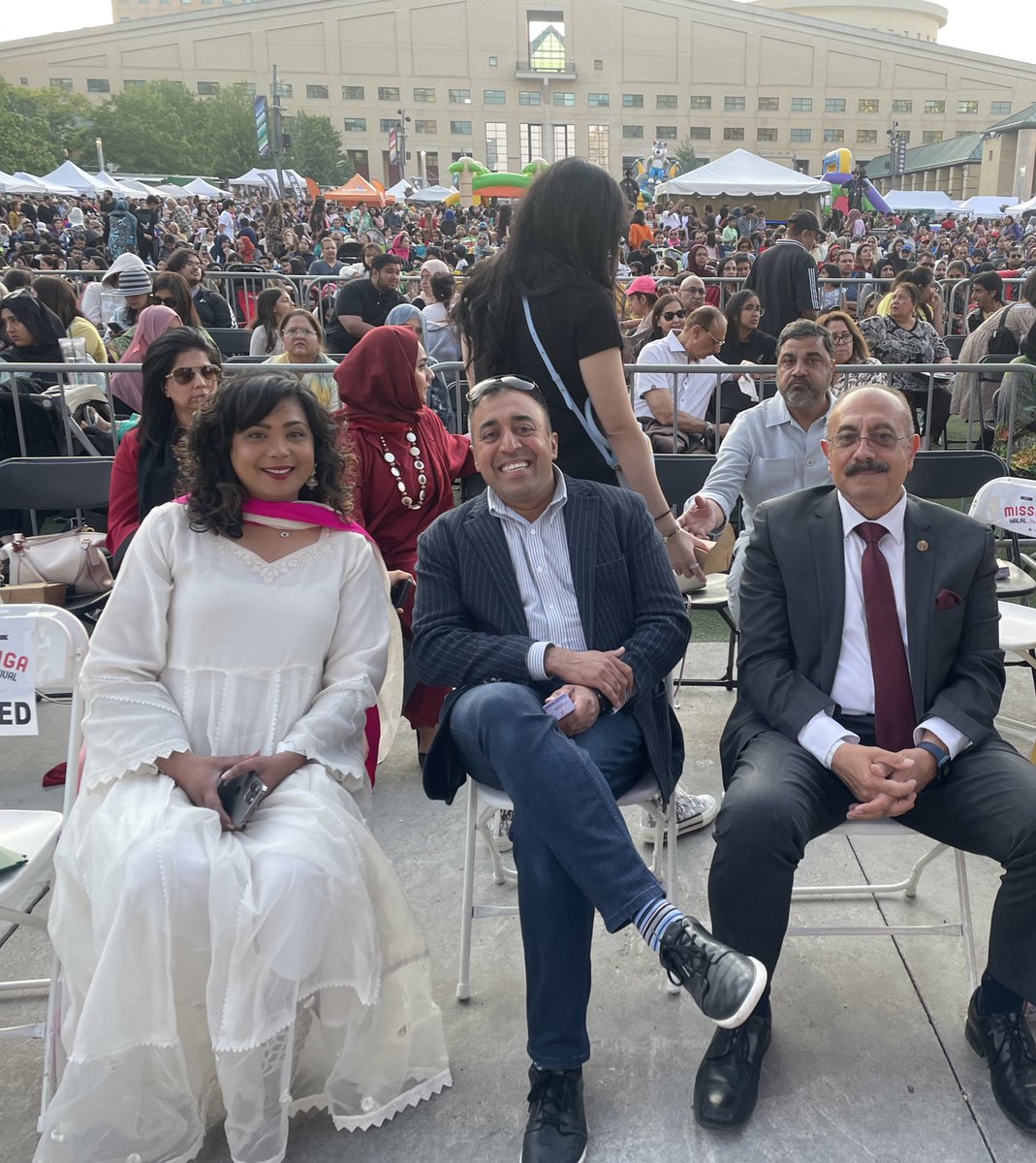 iamIqraKhalid's tweet photo. I joined Mississauga Halal Food Festival for their 10th Annual Celebration and the energy was electrifying! Thank you for having me.
#Mississauga #WithMyMP https://t.co/oa31Sk0RpA