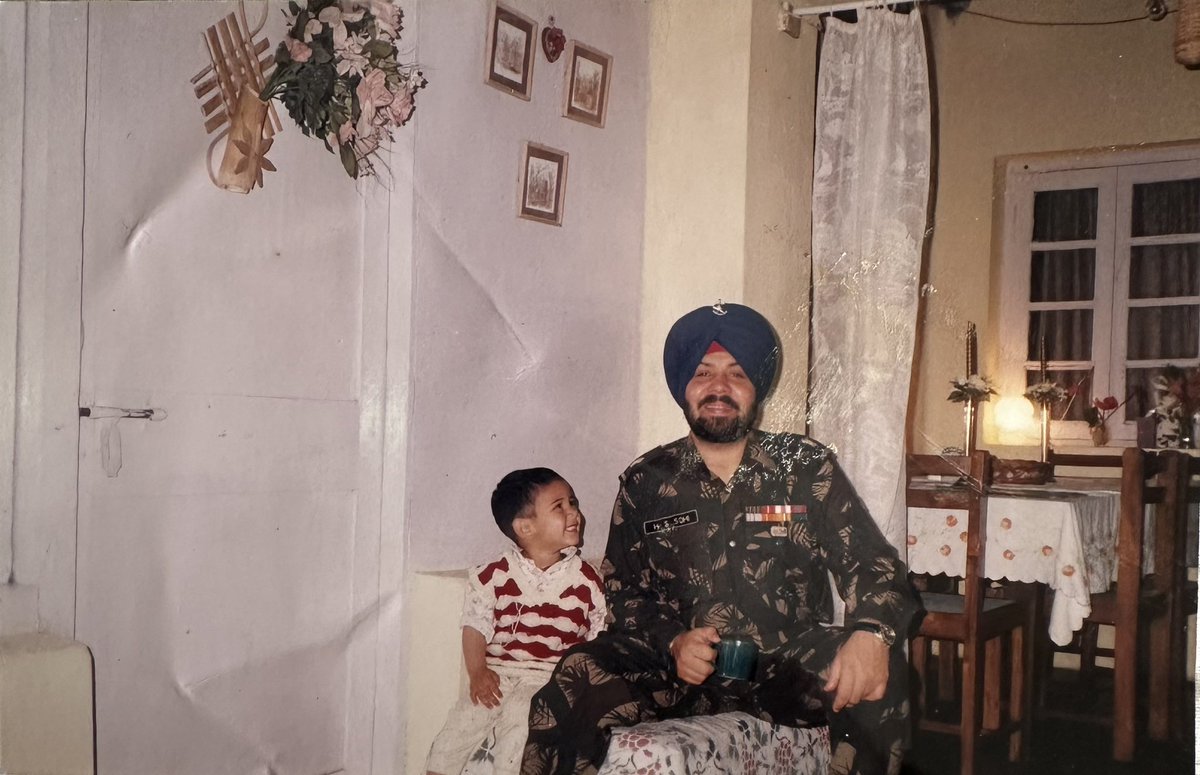 A Big Shout Out on #HappyFathersDay to those Fathers Who serve their motherland leaving their Children behind. 

Nation First Always 

Jai Hind 🇮🇳

#FathersDay #IndianArmyPeoplesArmy #IndianArmy