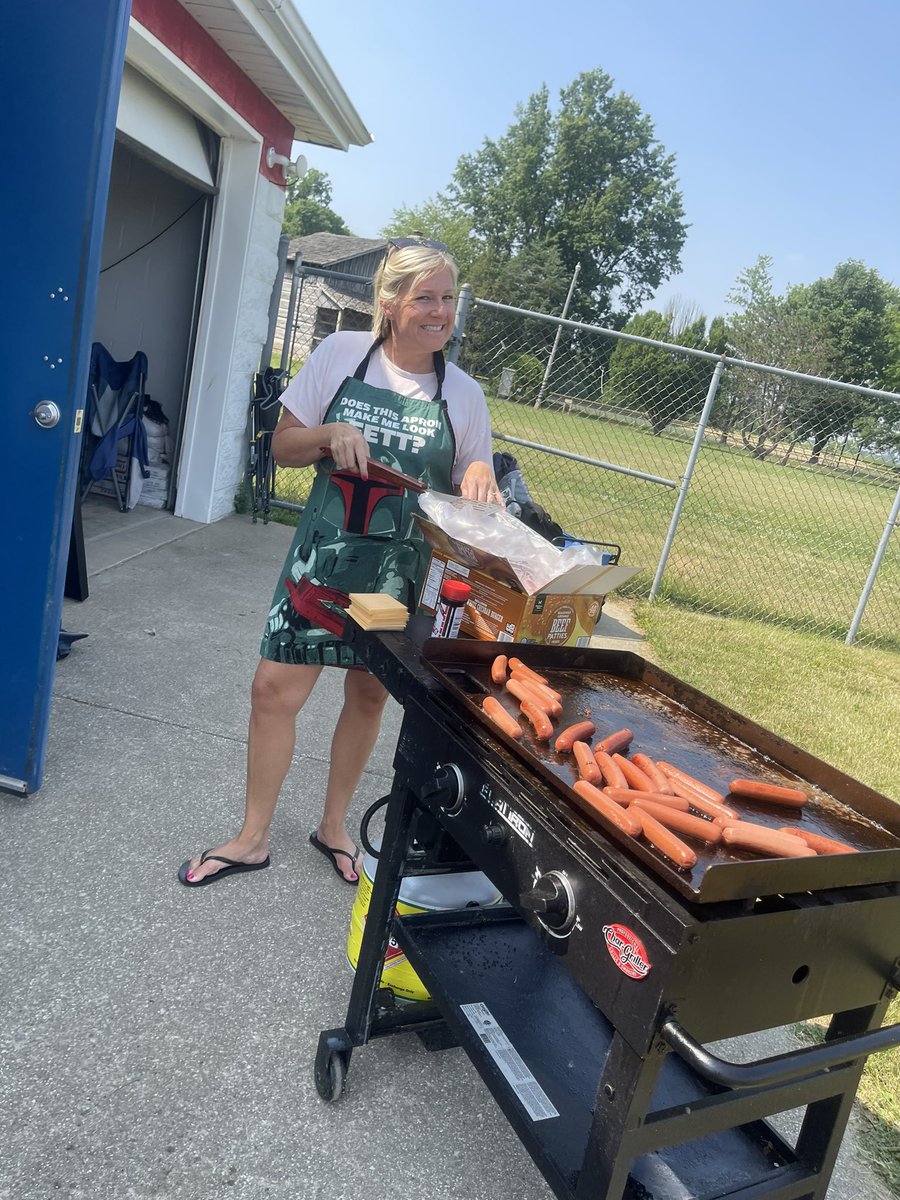 What an amazing night for our Kokomo High School Soccer Family. We loved seeing past, present, and future Lady Kats come together and compete and connect in our 2023 Alumni Game. Thank you everyone who helped put together this special evening! 
youtu.be/PoomMgiJrg0