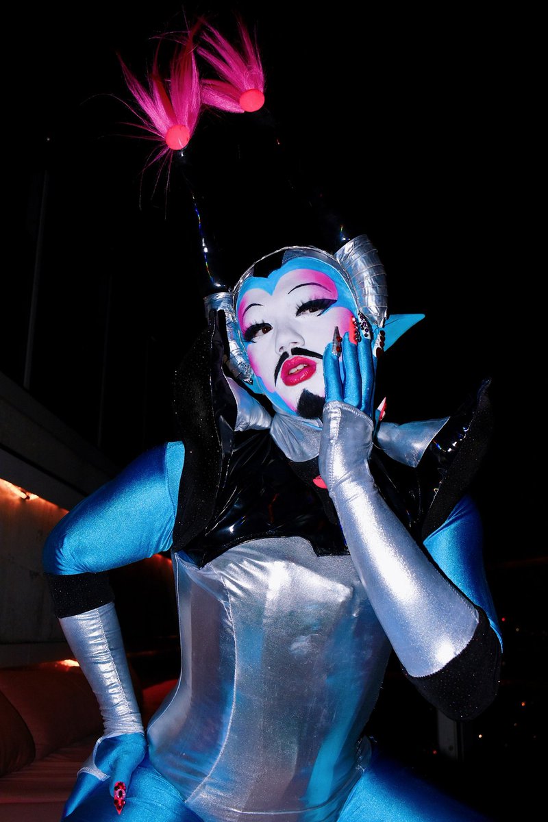 Ryanroachie's tweet photo. In Drag /// Out of Drag https://t.co/jvDa4GbYYf